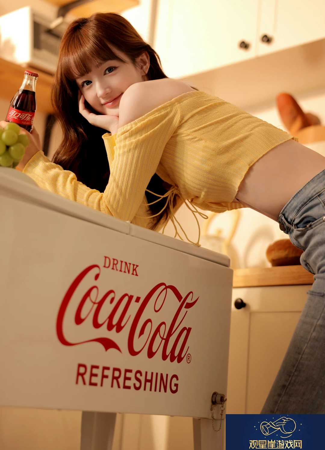 丰满的女邻居三级