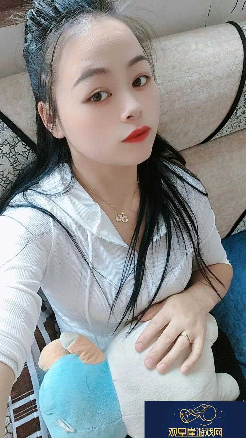 小婷好大用力深一