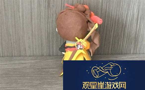 从摆件变成大头娃娃套